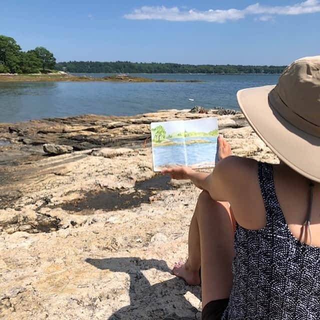 L.L.Beanさんのインスタグラム写真 - (L.L.BeanInstagram)「L.L.Bean employee Cindy S.'s #BeanOutsider goal is to spend more time doing art on location. Last month she went for it in Yarmouth, Maine, with some post-kayak, post-picnic painting!」8月15日 0時04分 - llbean