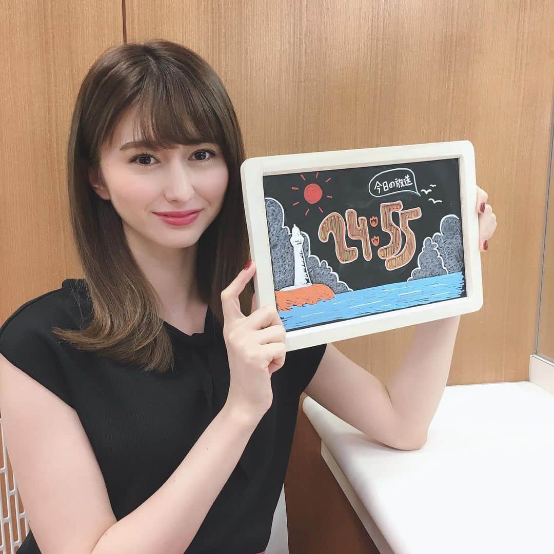 TBS「ビジネスクリック」さんのインスタグラム写真 - (TBS「ビジネスクリック」Instagram)「本日も💛24:55💛からお送りします😍みてね〜〜！！ #businessclick #ビジネスクリック #ビジクリ #tbs #菜波」8月15日 0時12分 - business_click