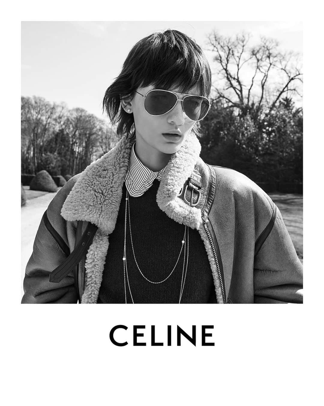 Celineさんのインスタグラム写真 - (CelineInstagram)「THE 16 COLLECTION CELINE WOMEN WINTER 19 LARA PHOTOGRAPHED IN MARCH 2019 ⠀⠀⠀⠀⠀⠀⠀ AVAILABLE IN STORE AND CELINE.COM AUGUST 19TH ⠀⠀⠀⠀⠀⠀ #CELINEBYHEDISLIMANE」8月15日 0時30分 - celine