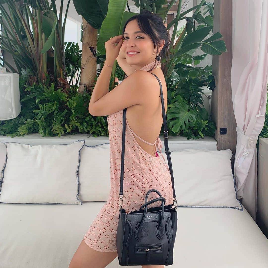 ステラ・ハジェンズのインスタグラム：「me about to pull up to the bachelor in paradise cast to set them straight. 🌴 this season is cray 🤯🤯🤯 whats ur fav reality show?」