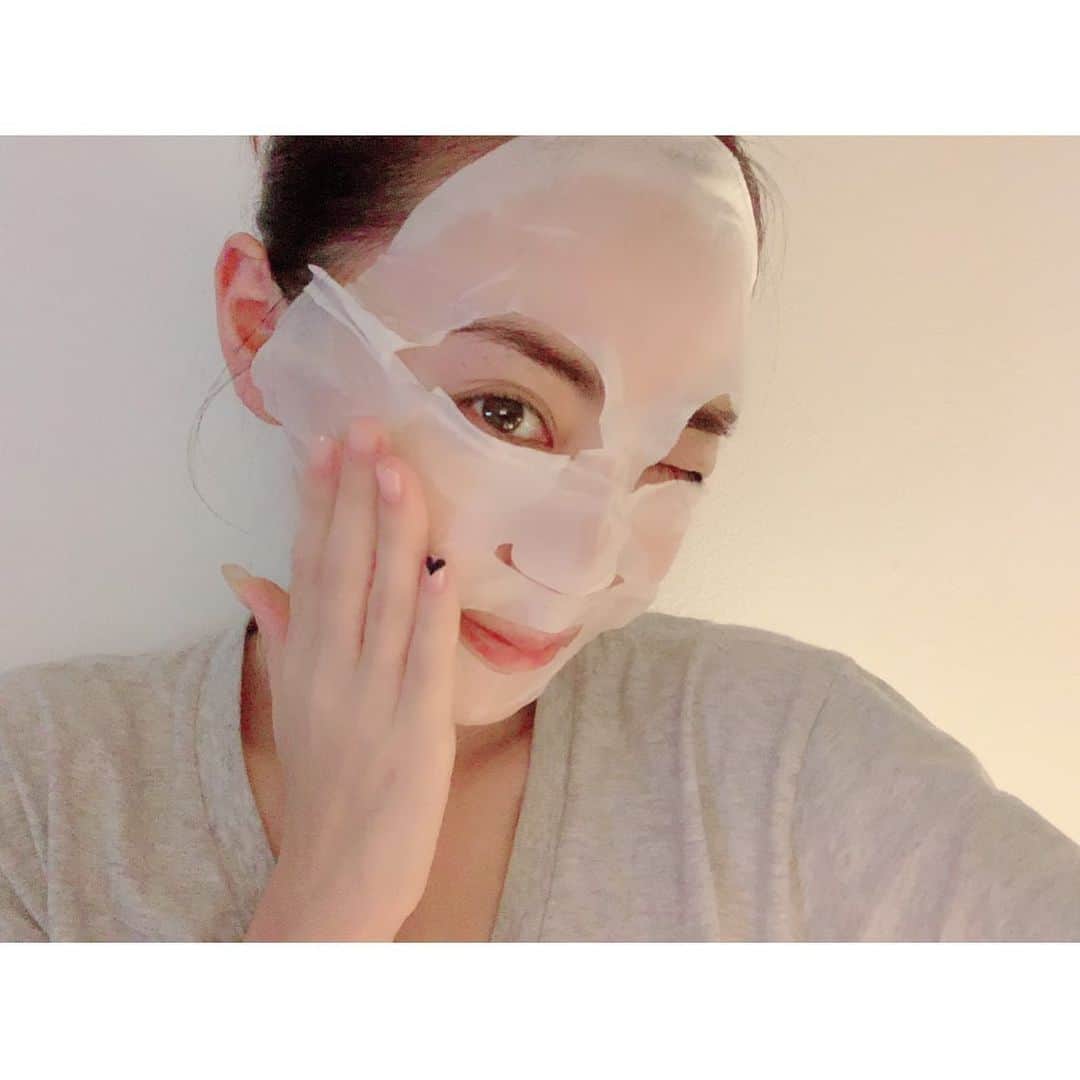 のインスタグラム：「時間があればパックする 習慣をつける💓  #パック #美容 #肌荒れ #お肌ケア頑張る」