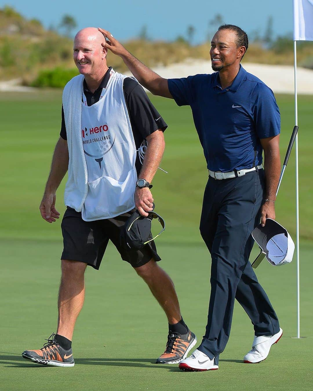 PGA TOURさんのインスタグラム写真 - (PGA TOURInstagram)「A legendary looper.  Joe LaCava will be inducted into the caddie Hall of Fame tonight.」8月15日 1時08分 - pgatour