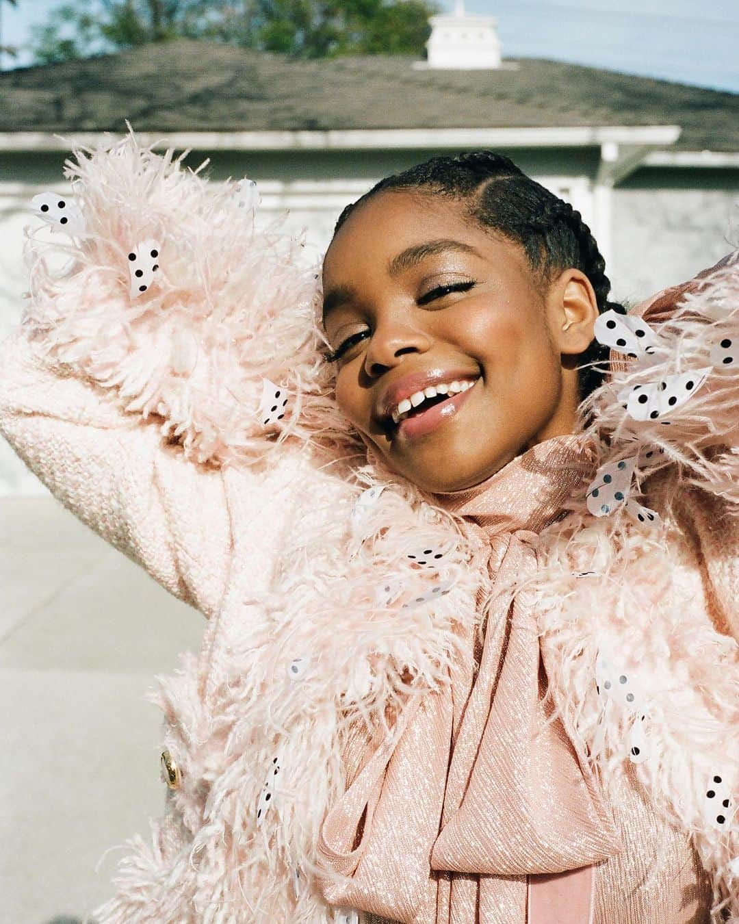 Teen Vogueさんのインスタグラム写真 - (Teen VogueInstagram)「Happy birthday to a true talent, @marsaimartin! ✨ Celebrating by rereading @claire_ifying's March 2019 cover interview, link in bio. 📸: @bec_parsons」8月15日 1時37分 - teenvogue