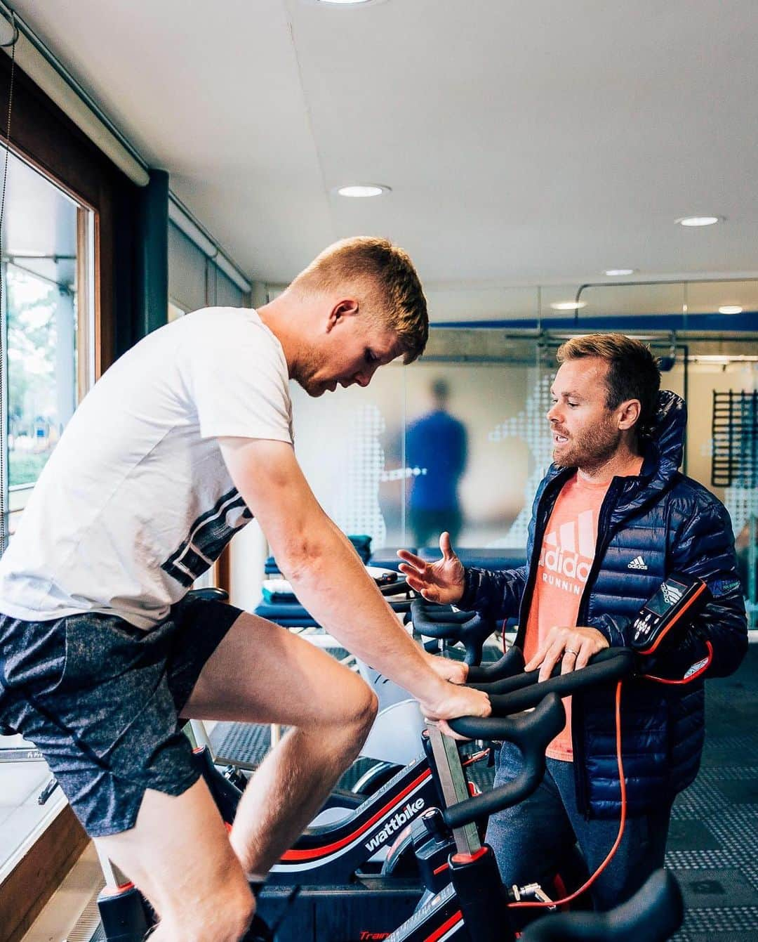 カイル・エドマンドさんのインスタグラム写真 - (カイル・エドマンドInstagram)「Week by week, day by day...we keep working @mhilts81 📸: @jonjorooney  #training #teamwork #atptour #usopen」8月15日 2時33分 - kyle.edmund