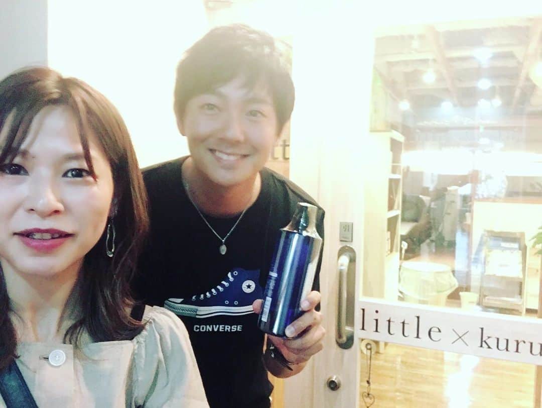 長田成哉のインスタグラム：「20代最後の髪の調整行ってきました。笑  誕プレでこのシャンプー頂いたんだけど、マジびっくりするくらい頭スースースー‼️ ノーマルバージョンとフィルターバージョンのオサダをお楽しみください。笑」