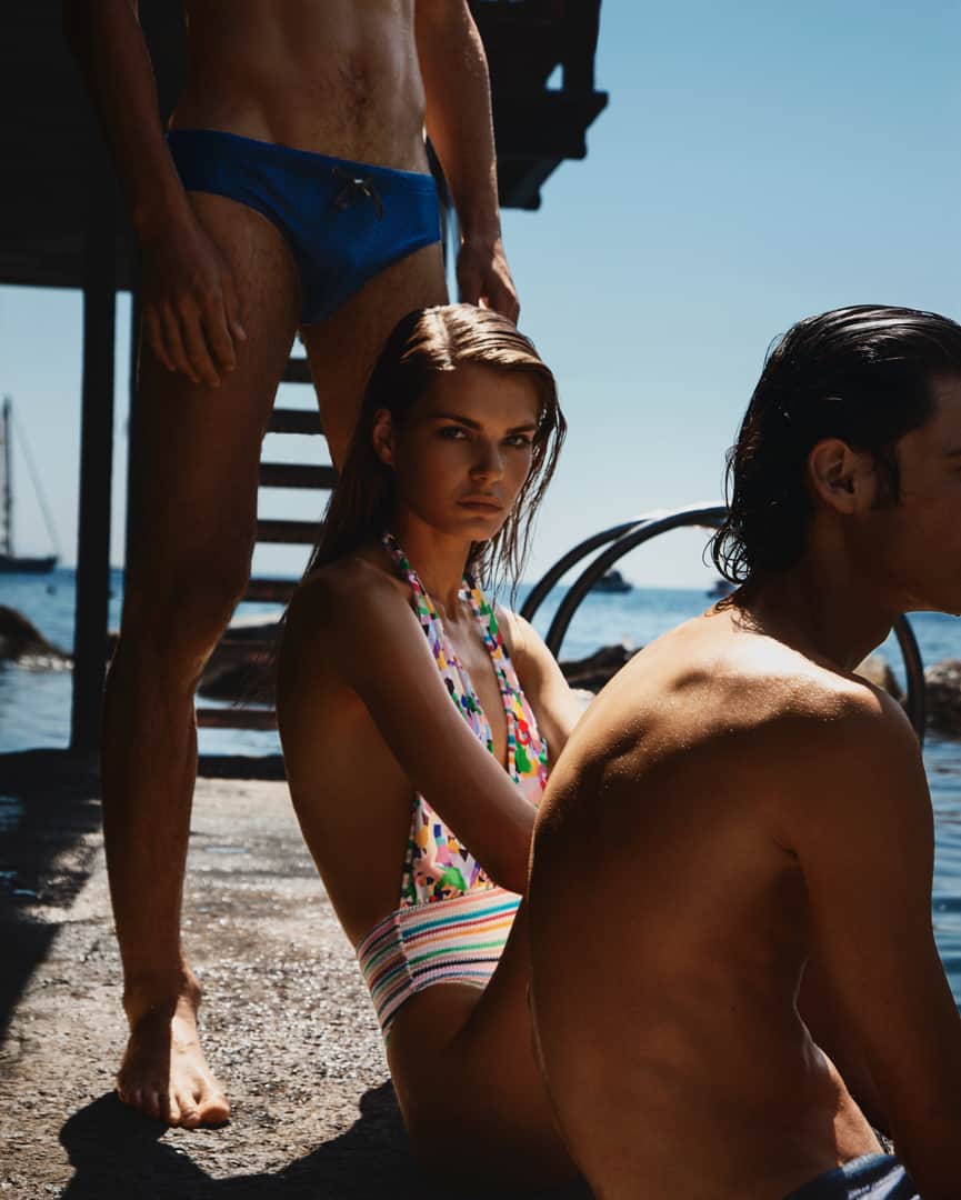のインスタグラム：「Relax and waves the summer with our Missoni beachwear selection. #MissoniMare Photo by @dougordway Model: @hugo.villanova, @sophierask, @steezinspielberg」