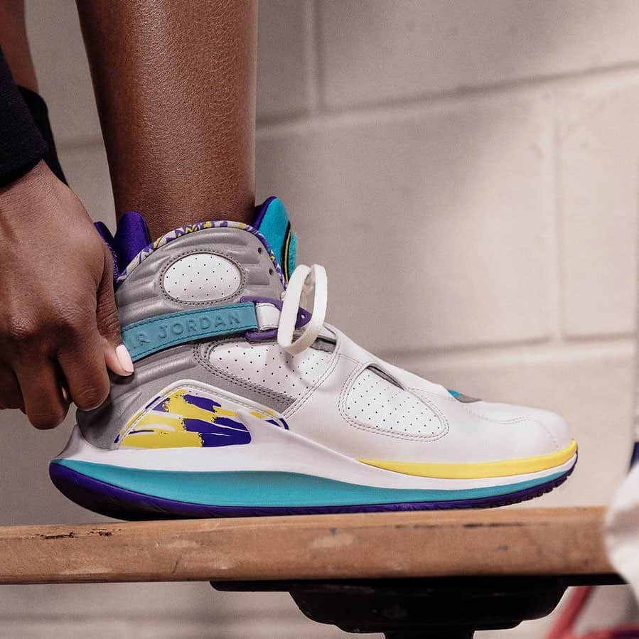 Sneaker Newsさんのインスタグラム写真 - (Sneaker NewsInstagram)「The moment @SloaneStephens steps on the US Open court, Nike will release this Air Jordan 8 inspired NikeCourt Air Zoom Zero "Aqua". For a closer look at this tennis/Jordan hybrid, hit the link in our bio.」8月15日 6時10分 - sneakernews