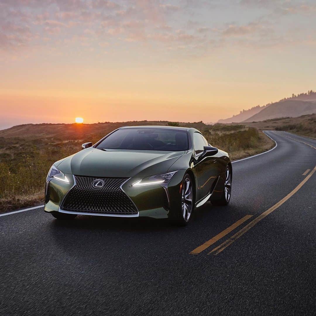 Lexus USAのインスタグラム：「Adding another layer of sophistication, the LC 500 takes on a new form in the limited-edition 2020 Inspiration Series. Visit the link in our bio to learn more.」