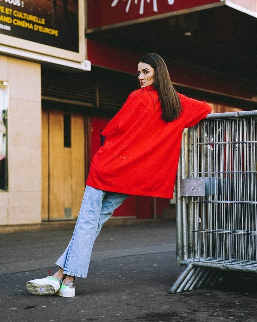 OFF-WHITE C/O VIRGIL ABLOHさんのインスタグラム写真 - (OFF-WHITE C/O VIRGIL ABLOHInstagram)「fw19 women's Off-White™ now available at @off___white__paris photography c/o @chilldays」8月15日 7時00分 - off____white