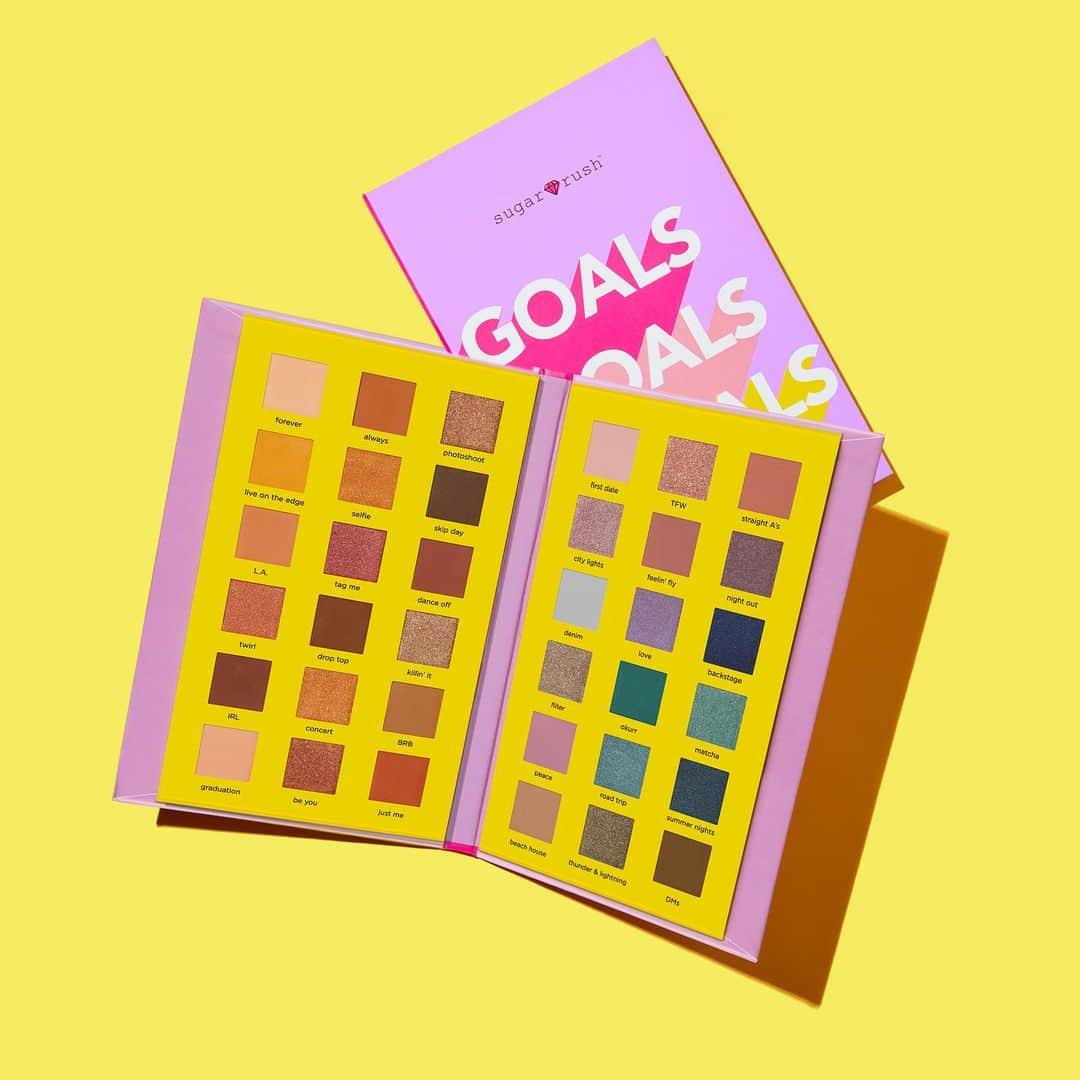 Tarte Cosmeticsさんのインスタグラム写真 - (Tarte CosmeticsInstagram)「👉 SWIPE FOR SWATCHES 👉 Our NEW @sugarrush goal goals goals eyeshadow palette has 36 creamy & longwearing shadows with a mix of neutral shades & fun pops of color! BEST OF ALL.... it's only $27 - nope, we're not kidding! 😱😱😱 Click the link in bio now to shop! #crueltyfree #sugarrush #sugarsquad」8月15日 6時59分 - tartecosmetics