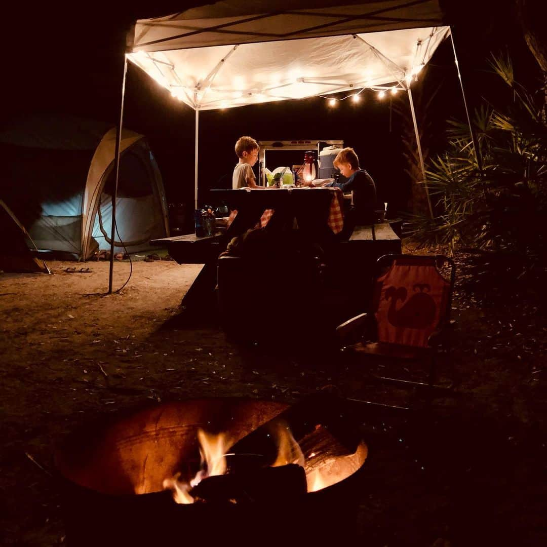 L.L.Beanさんのインスタグラム写真 - (L.L.BeanInstagram)「Congratulations to the winners of our #SmoreOutofSummer photo contest: Tracy V. of Saco, Maine; Breanne L. of Brunswick, Ohio; Debra T. of Towaco, New Jersey; Jessica S. of Albuquerque, New Mexico; and Christopher R. of Longwood, Florida!  As a prize, each of these winners gets the ULTIMATE backyard campout – set up by us in their backyard, and theirs to keep. Thanks to everybody who entered for sharing your awesome summer photos with us!」8月15日 7時01分 - llbean