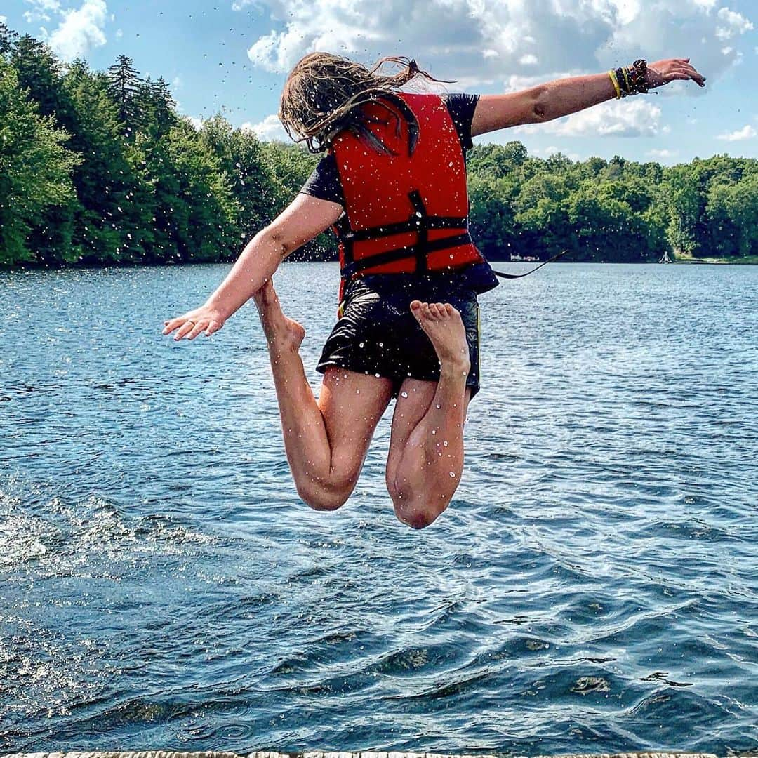 L.L.Beanさんのインスタグラム写真 - (L.L.BeanInstagram)「Congratulations to the winners of our #SmoreOutofSummer photo contest: Tracy V. of Saco, Maine; Breanne L. of Brunswick, Ohio; Debra T. of Towaco, New Jersey; Jessica S. of Albuquerque, New Mexico; and Christopher R. of Longwood, Florida!  As a prize, each of these winners gets the ULTIMATE backyard campout – set up by us in their backyard, and theirs to keep. Thanks to everybody who entered for sharing your awesome summer photos with us!」8月15日 7時01分 - llbean