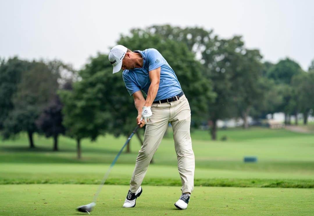 ジャスティン・トーマスのインスタグラム：「Time to send some 💣’s around Medinah this week... it’s a big boy track! 📷 cred: @footjoy」