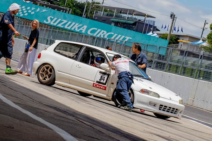 mistbahnさんのインスタグラム写真 - (mistbahnInstagram)「_ Zero Fighter Honda EG6 CIVIC _ _ Shot on 5-Aug 2019 "HONDA VTEC ONE MAKE RACE Rd.3" at Suzuka International Circuit car: @zerofighterautocustom photo: @mistbahn _ _ JP) 2019年8月5日 鈴鹿フルコース(鈴鹿サーキット国際レーシングコース)、ゼロファイターさん主催「HONDA VTEC ONE MAKE RACE Rd.3」。 _ _ #hondavteconemakerace #zerofighterautocustom #suzukacircuit #suzukainternationalcircuit #鈴鹿サーキット #civic #hondacivic #ホンダシビック #シビック #ctr #acuractr #eg6 #egcivic #bseries #b16 #b16b #b18 #b18c  #osakajdm #kanjo #kanjostyle #kanjoracer #kanjozoku #trackcar #timeattack #timeattackjapan #hondasontrack #buddyclub #p1racing #jdmwheels」8月15日 7時32分 - mistbahn