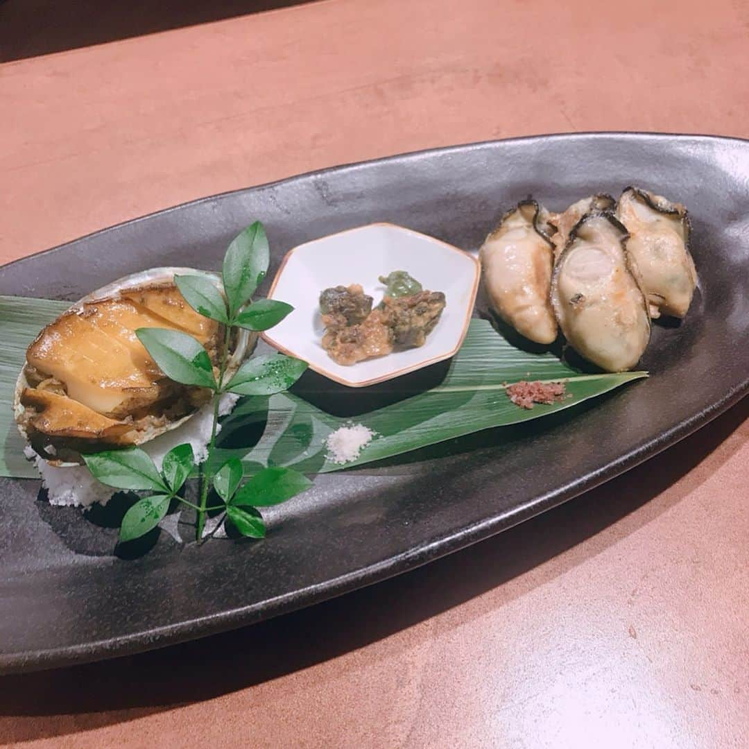 三浦泉さんのインスタグラム写真 - (三浦泉Instagram)「* 由紀子ちゃんとディナー🍽 @hiroshimayamatoandbar 🍽【恵比寿鉄板焼 広島やまと&bar】✨ 瀬戸内海の恵みコースを堪能🍽♥️ どれも美味しく、お店の方とも楽しいトークに花が咲きました💐 *  久しぶりにお好み焼き 美味しかった〜 また来店しよう❤️ *  広島やまと&bar 050-5596-7885 東京都渋谷区恵比寿2-6-26 クロスサード恵比寿1階 * *  #恵比寿  #広島やまとandbar  #お盆でも営業 #お好み焼き #dinner  #女子会」8月15日 7時39分 - princessizu1201