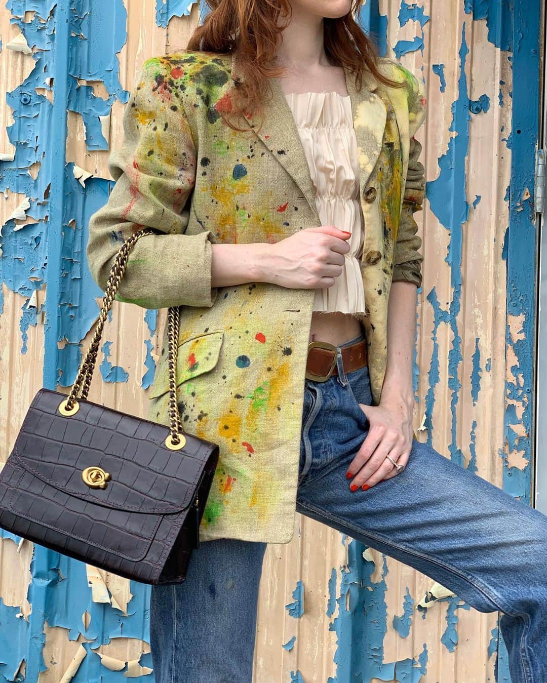 ジェーン・アルドリッジのインスタグラム：「Details from today 💚💛❤️💙」