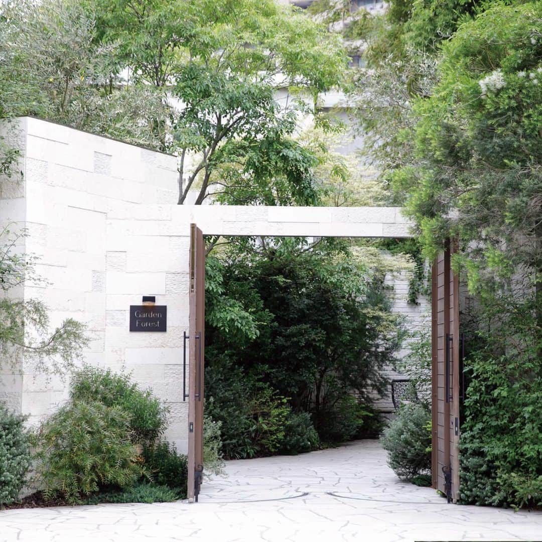 RIVIERA WEDDING　リビエラ ウェディング　公式のグルメインスタ