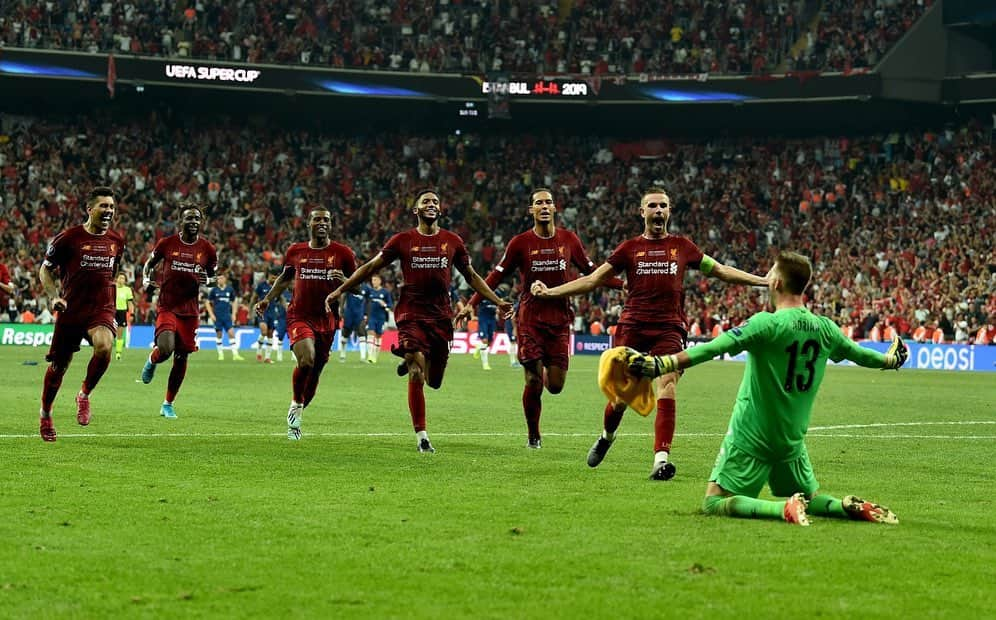 ジョーダン・ヘンダーソンさんのインスタグラム写真 - (ジョーダン・ヘンダーソンInstagram)「SUPER CUP CHAMPIONS!!! 🏆 #Istanbul #YNWA」8月15日 8時31分 - jhenderson