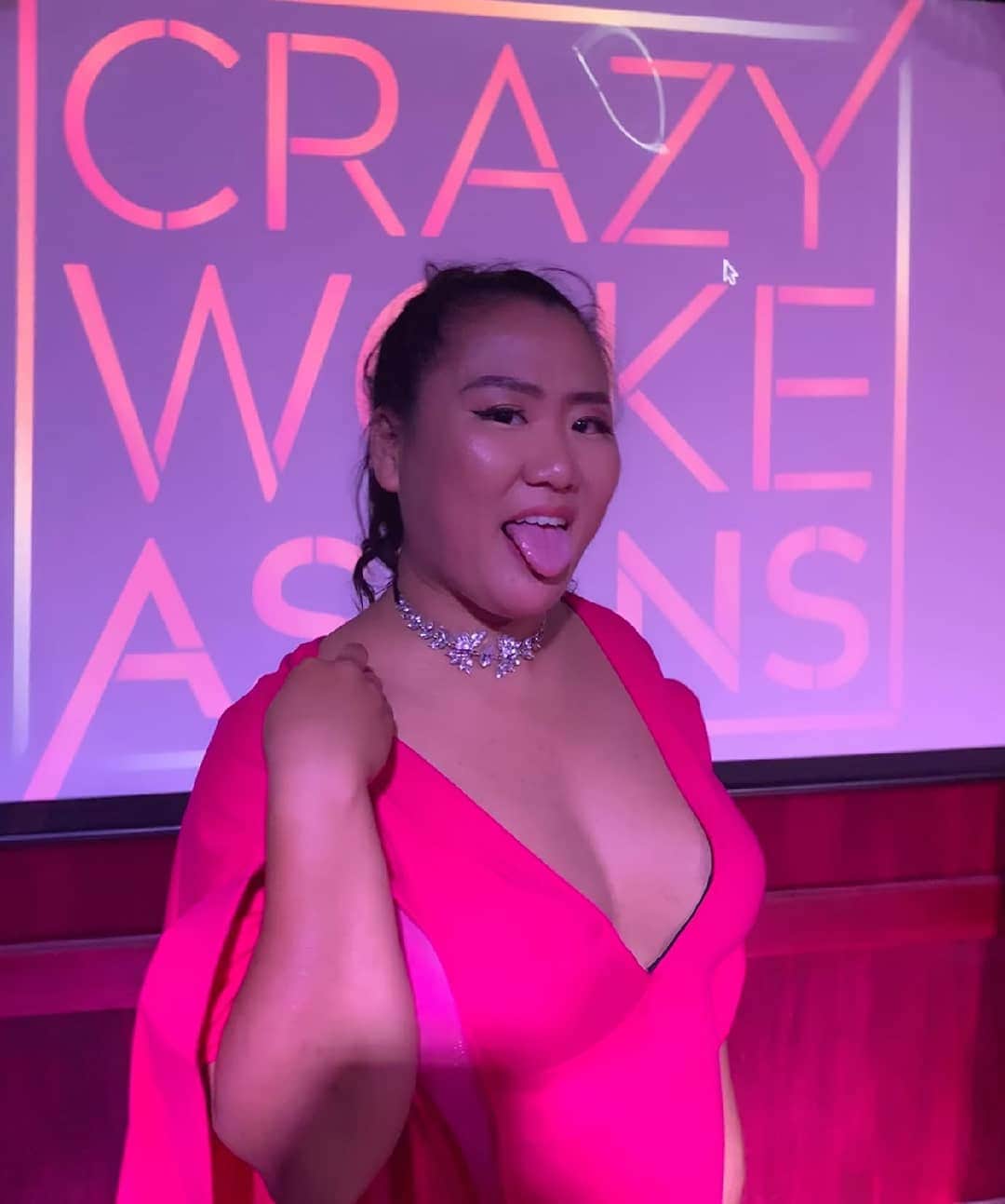 藤井美穂のインスタグラム：「,@curvysense  @crazywokeasians ❤️❤️❤️」