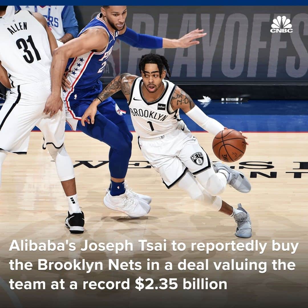 CNBCさんのインスタグラム写真 - (CNBCInstagram)「Joseph Tsai may be about to hit a slam dunk.⁠ ⁠ Tsai is the billionaire co-founder of e-commerce giant Alibaba. He already owns 49% of the Brooklyn Nets, which he bought for $1 billion in 2017. ⁠ ⁠ Now Tsai is in talks to buy the remaining 51% of the basketball team from Russian billionaire Mikhail Prokhorov, according to The New York Post.⁠ ⁠ The deal, which is expected to be announced this week, would value the team at $2.35 billion. If approved, it would be the highest price ever paid for a sports franchise.⁠ ⁠ More details on the potential deal at the link in bio.」8月15日 11時00分 - cnbc