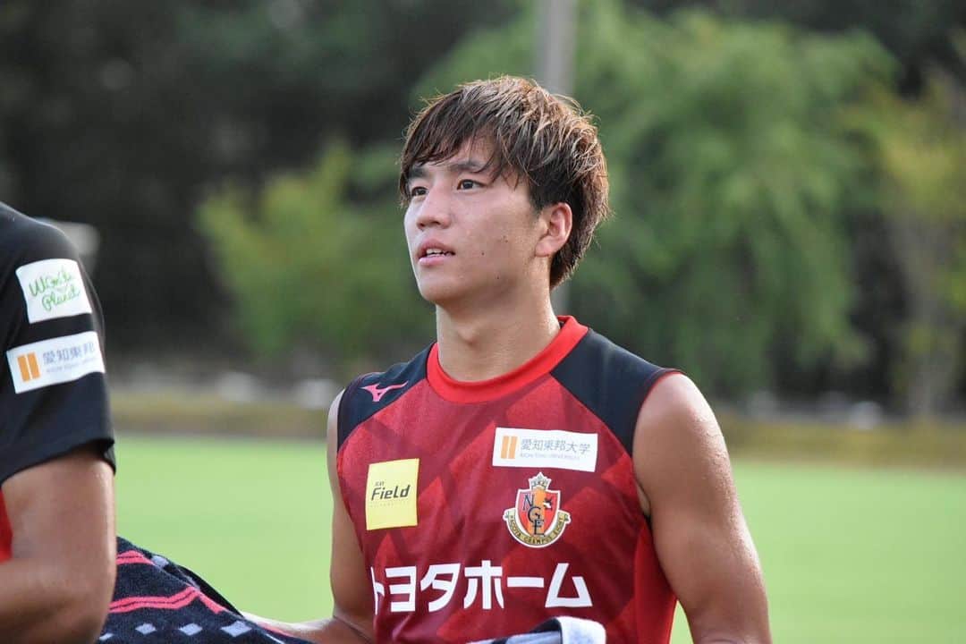 山田康太のインスタグラム：「名古屋グランパスの皆さんよろしくお願いします！」