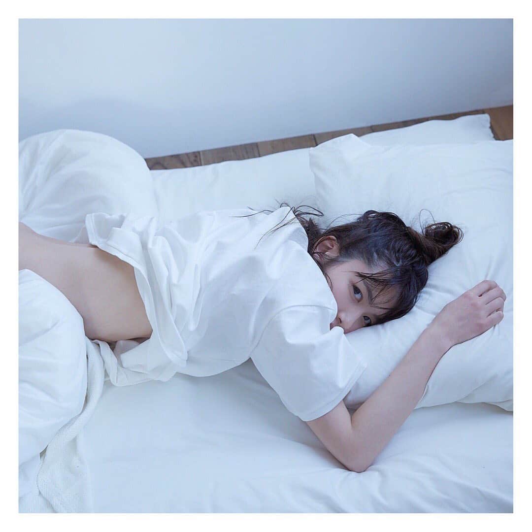 森杏奈さんのインスタグラム写真 - (森杏奈Instagram)「ㅤㅤㅤㅤㅤㅤㅤㅤㅤㅤㅤㅤㅤ ㅤㅤㅤㅤㅤㅤㅤㅤㅤㅤㅤㅤㅤ こっちみんなシリーズです🤓 ㅤㅤㅤㅤㅤㅤㅤㅤㅤㅤㅤㅤㅤ #布団 #futon  ㅤㅤㅤㅤㅤㅤㅤㅤㅤㅤㅤㅤㅤ」8月15日 21時31分 - _morianna