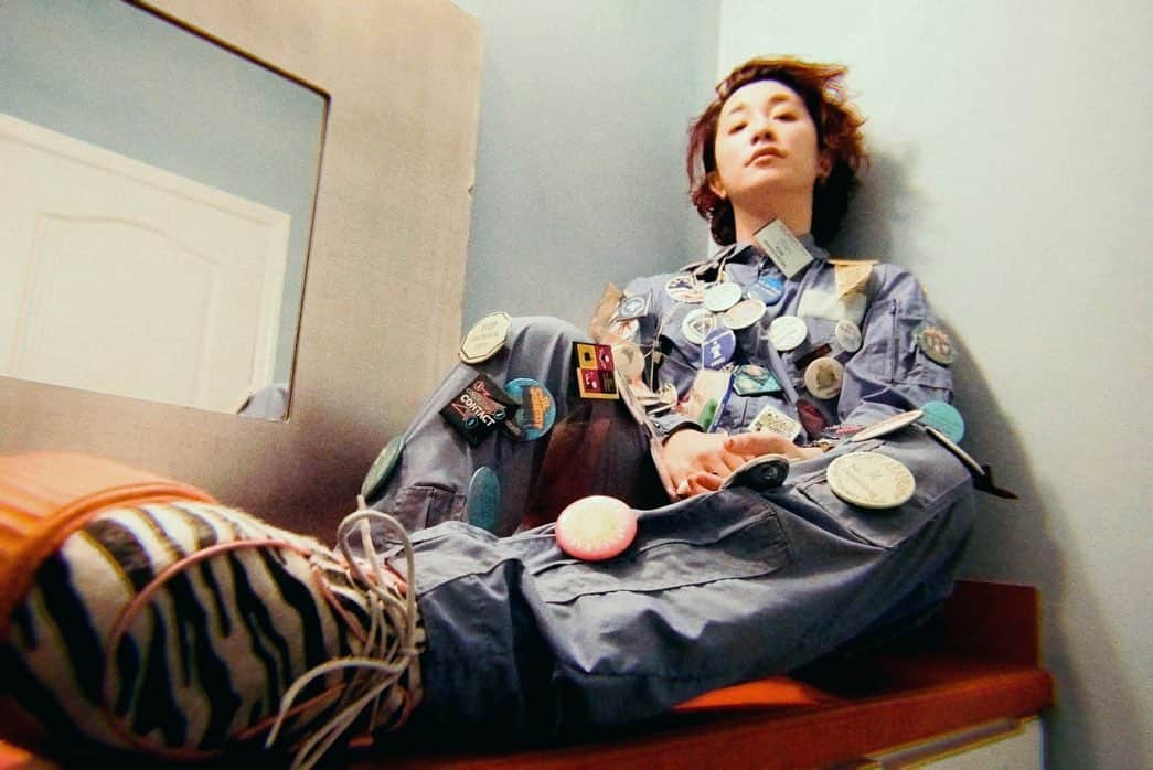 のインスタグラム：「凄い服🤡」
