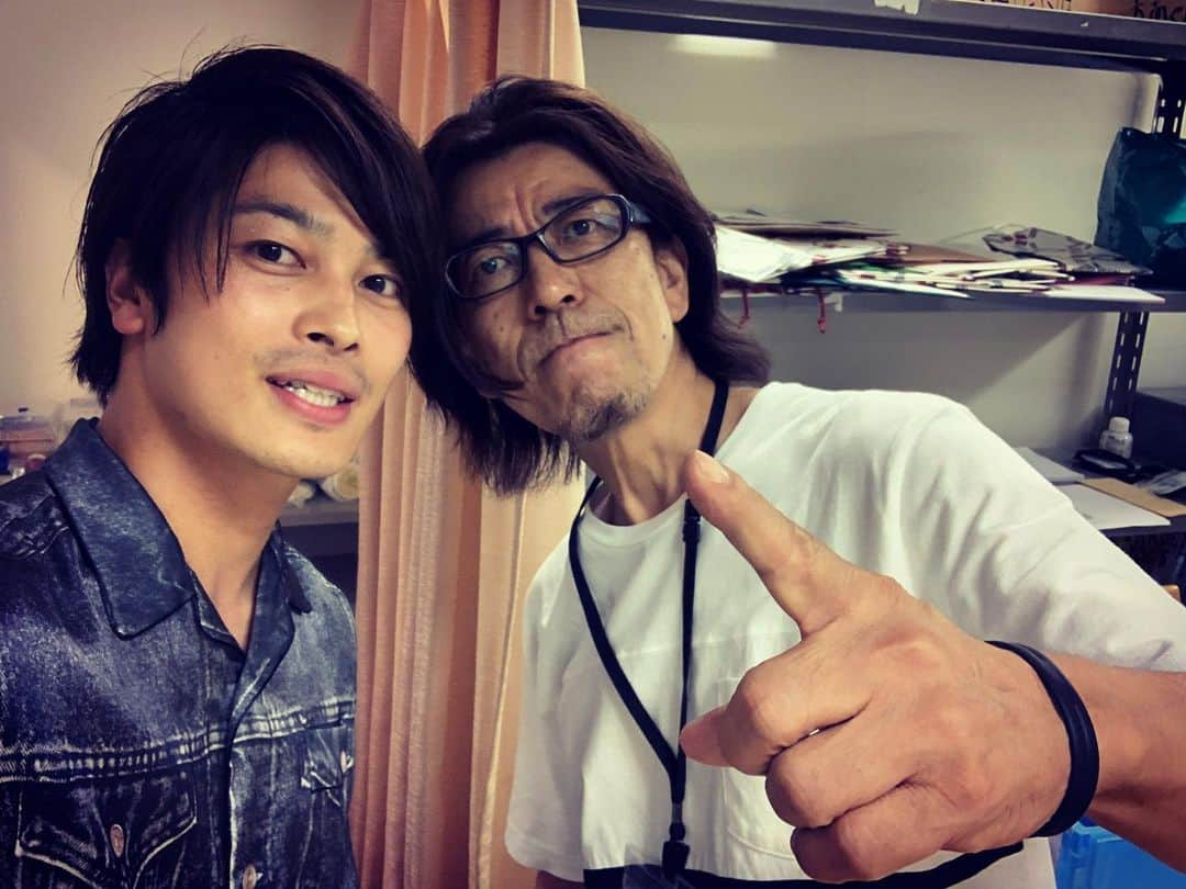 舘野将平さんのインスタグラム写真 - (舘野将平Instagram)「#樫田正剛 さん演出の #青空 観劇させていただきました✨  ２回目の観劇でしたが、 同じ作品でもキャストが変わると また違うアプローチでとても勉強になりました！！！ 2回目も号泣でした😭  事務所の大先輩#石野真子 さんにも ご挨拶させていただきました✨  #終戦記念日  #Nowar  #石井正則 さん #石野真子 さん #岩谷翔吾 さん #太田将熙 さん  #朗読劇 #男おいらん  #９月に頑張ります」8月15日 21時50分 - shohei_tateno_921