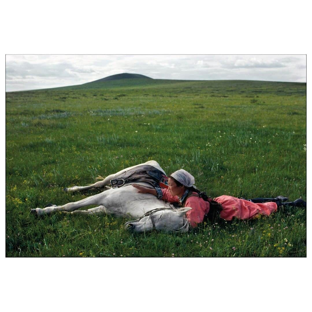 Magnum Photosさんのインスタグラム写真 - (Magnum PhotosInstagram)「'All About Women' is a new exhibition dedicated to Magnum photographer Eve Arnold's portraits of women. Curated by Marco Minuz, the new show is on display at Museo Villa Bassi Rathgeb in Abano Terme, Italy until December 8, 2019. . For more information, visit magnumphotos.com/events . PHOTO: Horse training for the militia. Inner Mongolia. 1979. . © #EveArnold/#MagnumPhotos」8月15日 22時02分 - magnumphotos