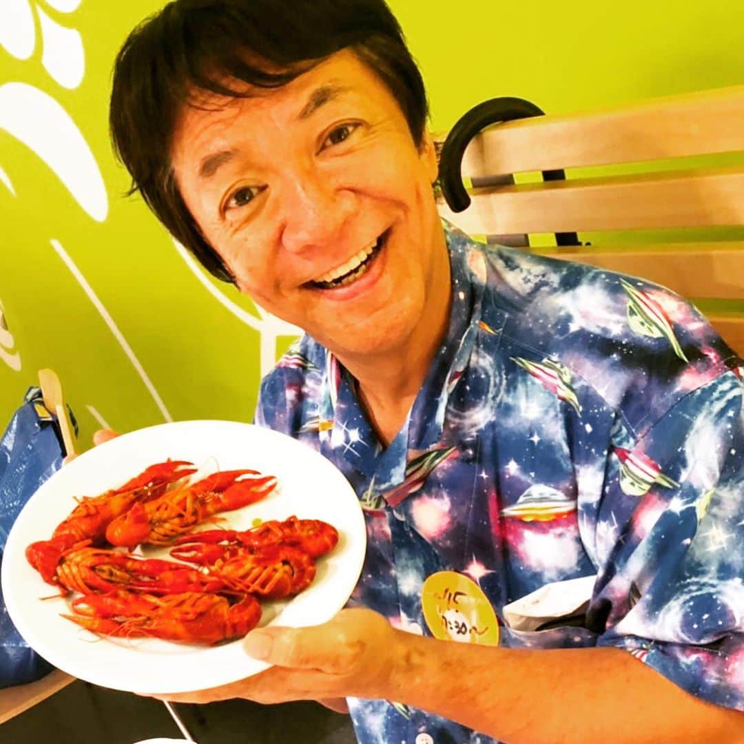 河崎実さんのインスタグラム写真 - (河崎実Instagram)「61歳で初ザリガニ！意外にうまかった。#ザリパ #河崎実 #ザリガニ」8月15日 22時19分 - kawasakiminoru