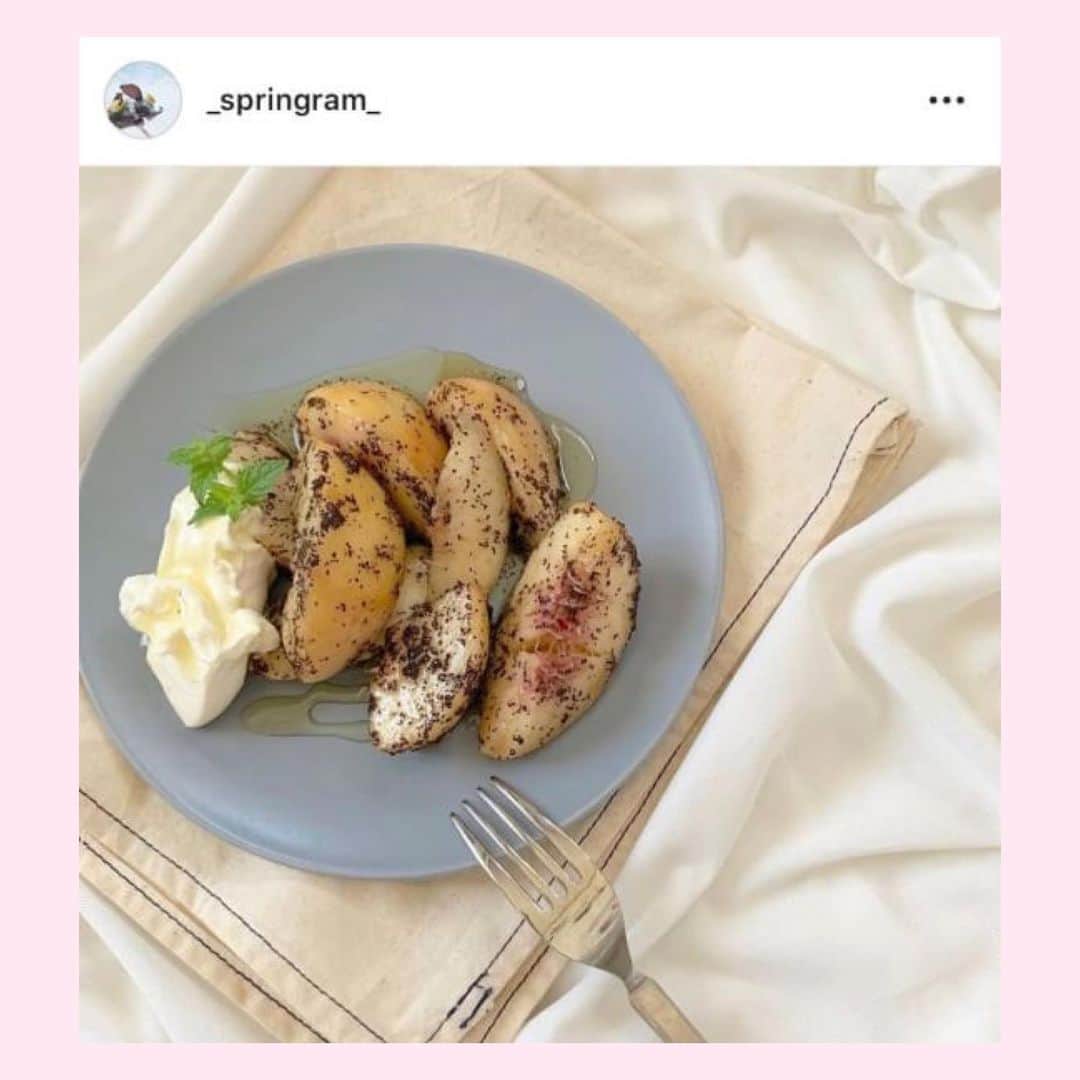 bis_web bis [ビス] さんのインスタグラム写真 - (bis_web bis [ビス] Instagram)「August 15, Wednesday﻿ ﻿ ﻿ 🍒﻿ ﻿ ﻿ 暑い夏は涼しい部屋で﻿ #おうちカフェ がオススメ🍽﻿ ﻿ スイーツの上に﻿ 旬のフルーツや生クリームで可愛く盛りつけて。﻿ ﻿ 映画や雑誌を眺めながら過ごす休日もおすすめ💭﻿ ﻿ ﻿ ﻿ ﻿ ﻿ ﻿ #夏 #﻿おうちカフェ #カフェ風 #カフェ好き #スイーツ #カフェ活 #cafe #カフェラテ #カフェメニュー #スイーツテロ #スイーツ女子 #スイーツ大好き #マフィン #ホットケーキ #パンケーキ #ブラウニー #チョコレートブラウニー #フレンチトースト #ドーナツ #ケーキ #手作りケーキ #手づくりケーキ #甘党 #bis_web」8月15日 22時51分 - bis_web