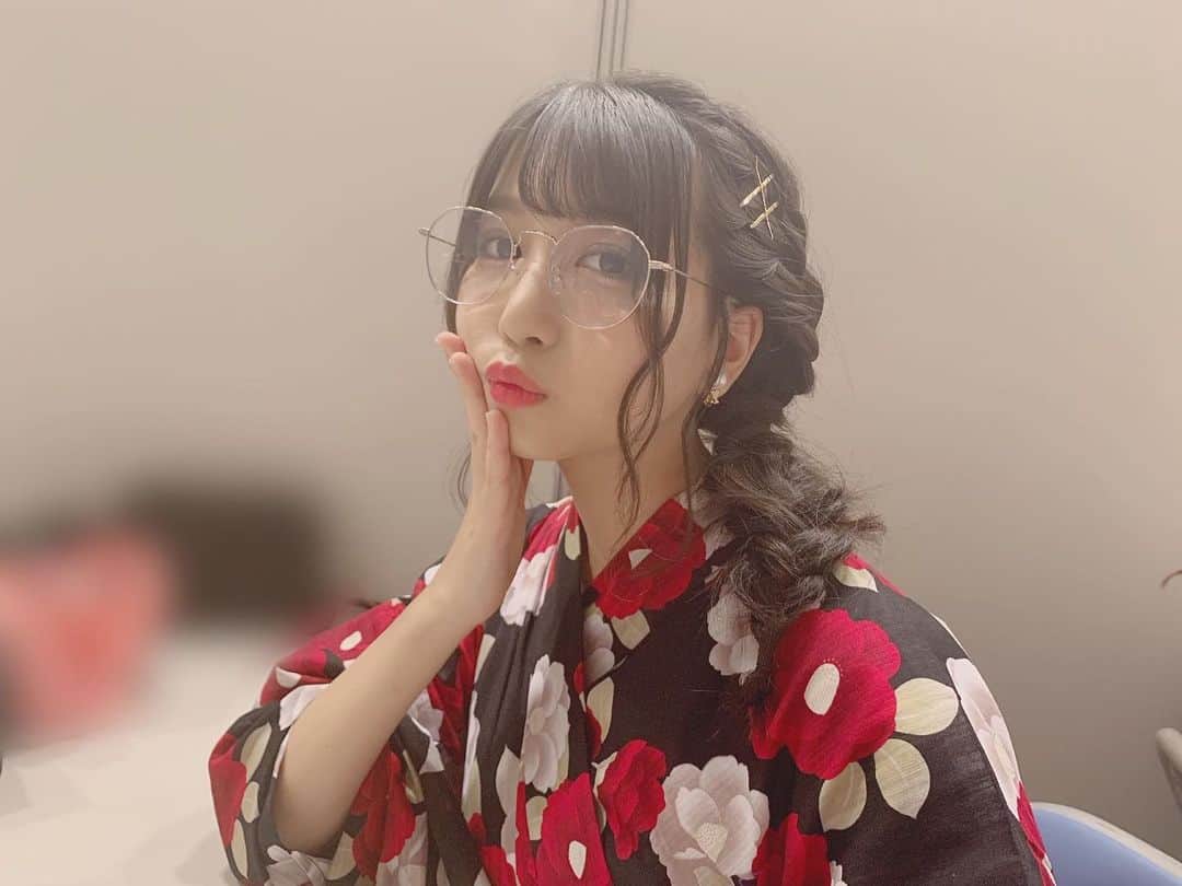 太田彩夏さんのインスタグラム写真 - (太田彩夏Instagram)「ごはんですよ。のキャラクター  に似てるって樺乃に言われた。」8月15日 15時09分 - ayamelody0817