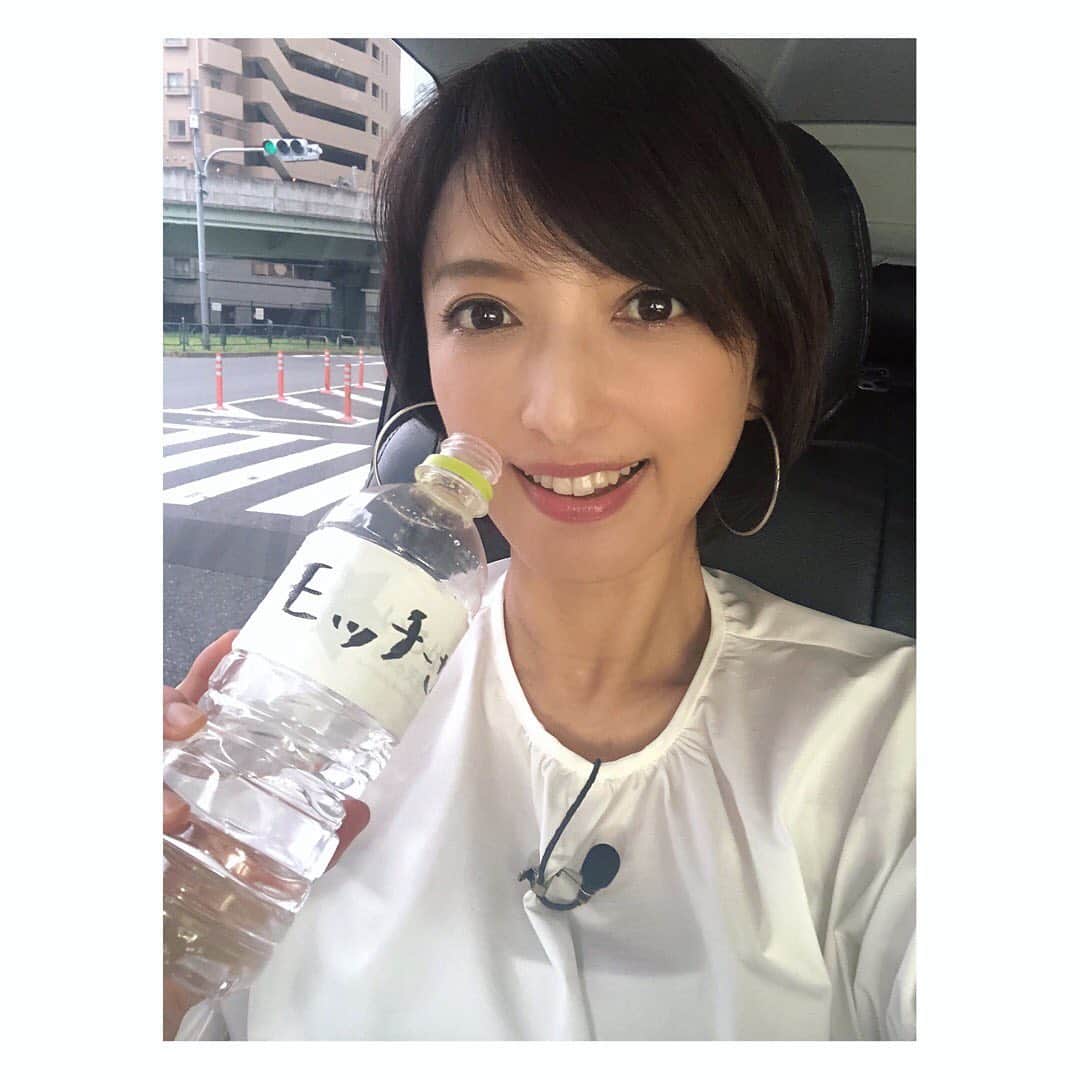 望月理恵さんのインスタグラム写真 - (望月理恵Instagram)「喉が乾く、、、 #ロケ#暑くて喉が乾きます。」8月15日 15時31分 - mochiee28
