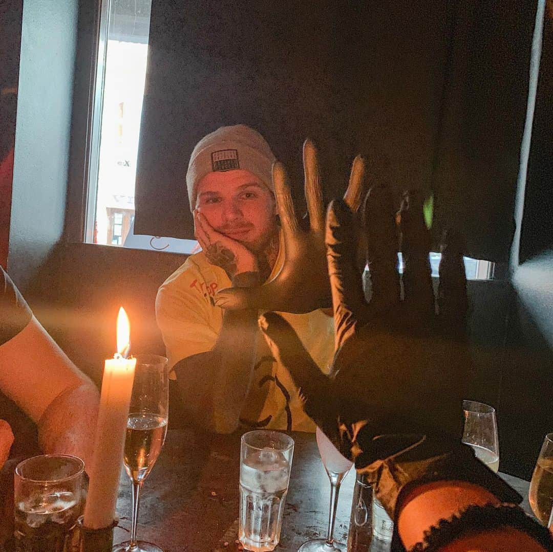 ミア・ハリファさんのインスタグラム写真 - (ミア・ハリファInstagram)「One dinner in CPH? Better make it count. @punkroyale.copenhagen, the one stop shop for a mind blowing meal and a little arson fetishism. Brought to you by Scandinavia’s leading fishluencer, @joakim_almquist_ 🤘🏼」8月15日 15時46分 - miakhalifa