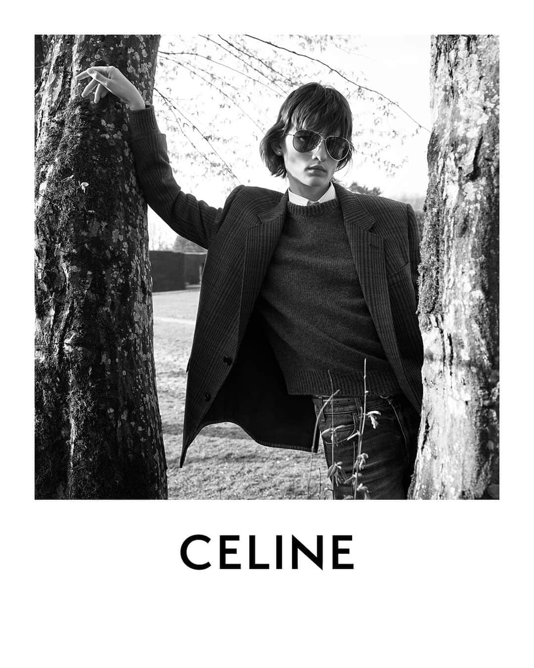 Celineさんのインスタグラム写真 - (CelineInstagram)「THE 16 COLLECTION CELINE WOMEN WINTER 19 LARA PHOTOGRAPHED IN MARCH 2019  AVAILABLE IN STORE AND CELINE.COM AUGUST 19TH ⠀⠀⠀⠀⠀⠀ #CELINEBYHEDISLIMANE」8月15日 16時29分 - celine