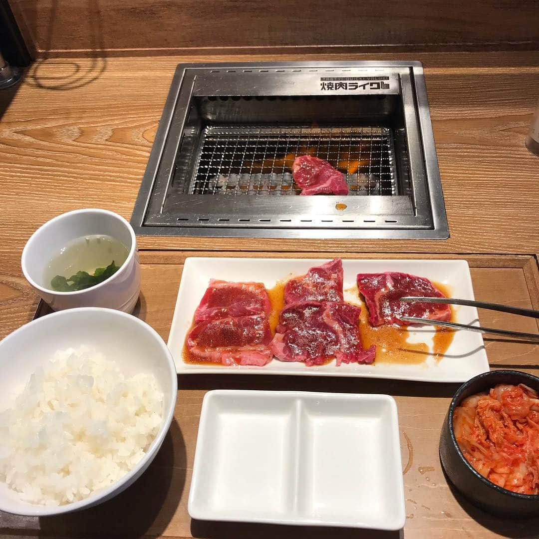 乃下未帆さんのインスタグラム写真 - (乃下未帆Instagram)「初めての #焼肉ライク ふつうに美味しかったし面白かった〜❗️ #のし食」8月15日 16時32分 - noshita34