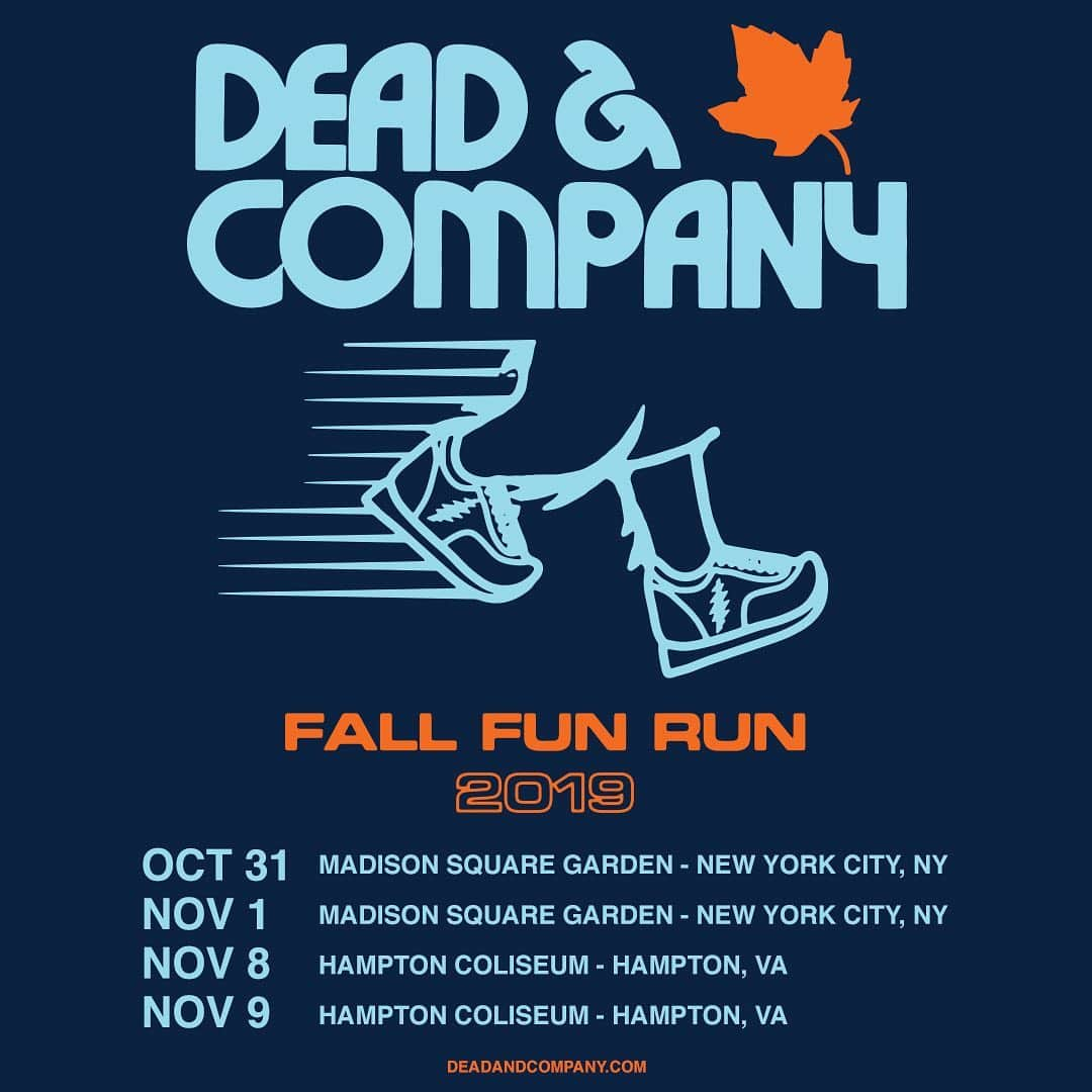 ジョン・メイヤーさんのインスタグラム写真 - (ジョン・メイヤーInstagram)「🍂FALL FUN RUN 🍁  On sale to the public next Friday 8/23 at 10AM‬ EST. To ensure fans get tickets in their hands directly, registration is now open for the Ticketmaster Verified Fan program. Link in Bio.」8月15日 23時03分 - johnmayer