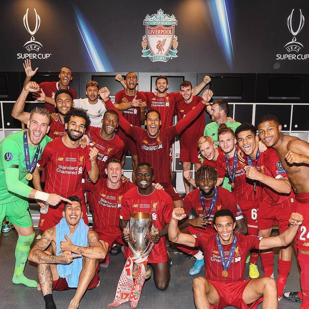 UEFAチャンピオンズリーグさんのインスタグラム写真 - (UEFAチャンピオンズリーグInstagram)「This team 🔥🔥🔥 Are @liverpoolfc your favourites to win the 2020 #UCL? If not, who? 🤔 👇」8月15日 17時43分 - championsleague