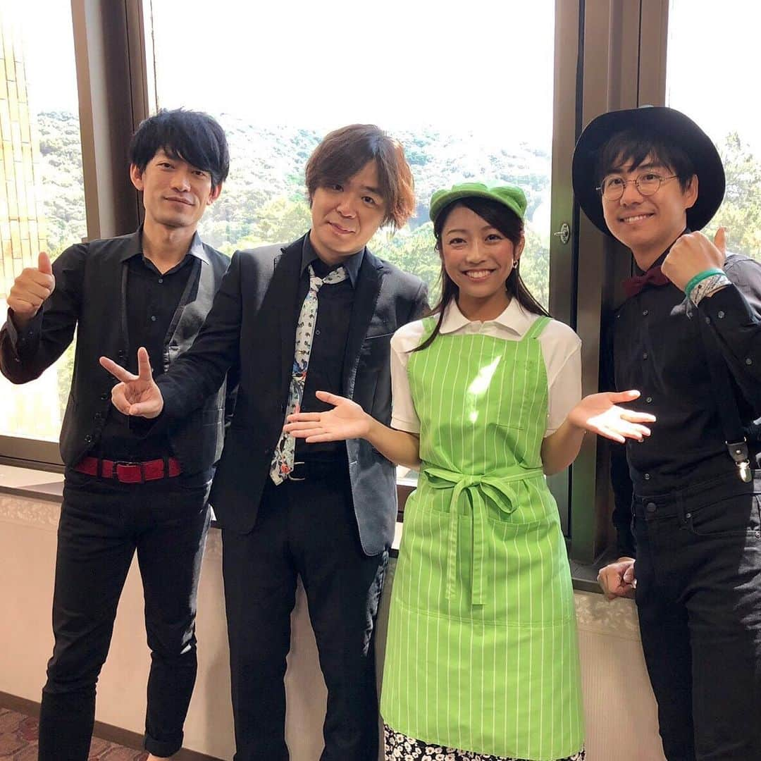 南海放送さんのインスタグラム写真 - (南海放送Instagram)「『キラリ☆夜なカフェ』、8/15(木)24:54〜放送です！  今夜は、''一度は聞いたことある、あの曲！''を歌うChicago Poodleの皆さんが登場🎊 台風情報に引き続きご注意くださいね。  #夜なカフェ #キラリ夜なカフェ #南海放送 #木曜深夜 #岡内ひかり#月岡瞳  #愛媛 の#おいしい をお届け #別腹 #カフェメニュー は アカウント「yonacafe_rnb」で詳しくご紹介」8月15日 17時54分 - nankaihoso_rnb