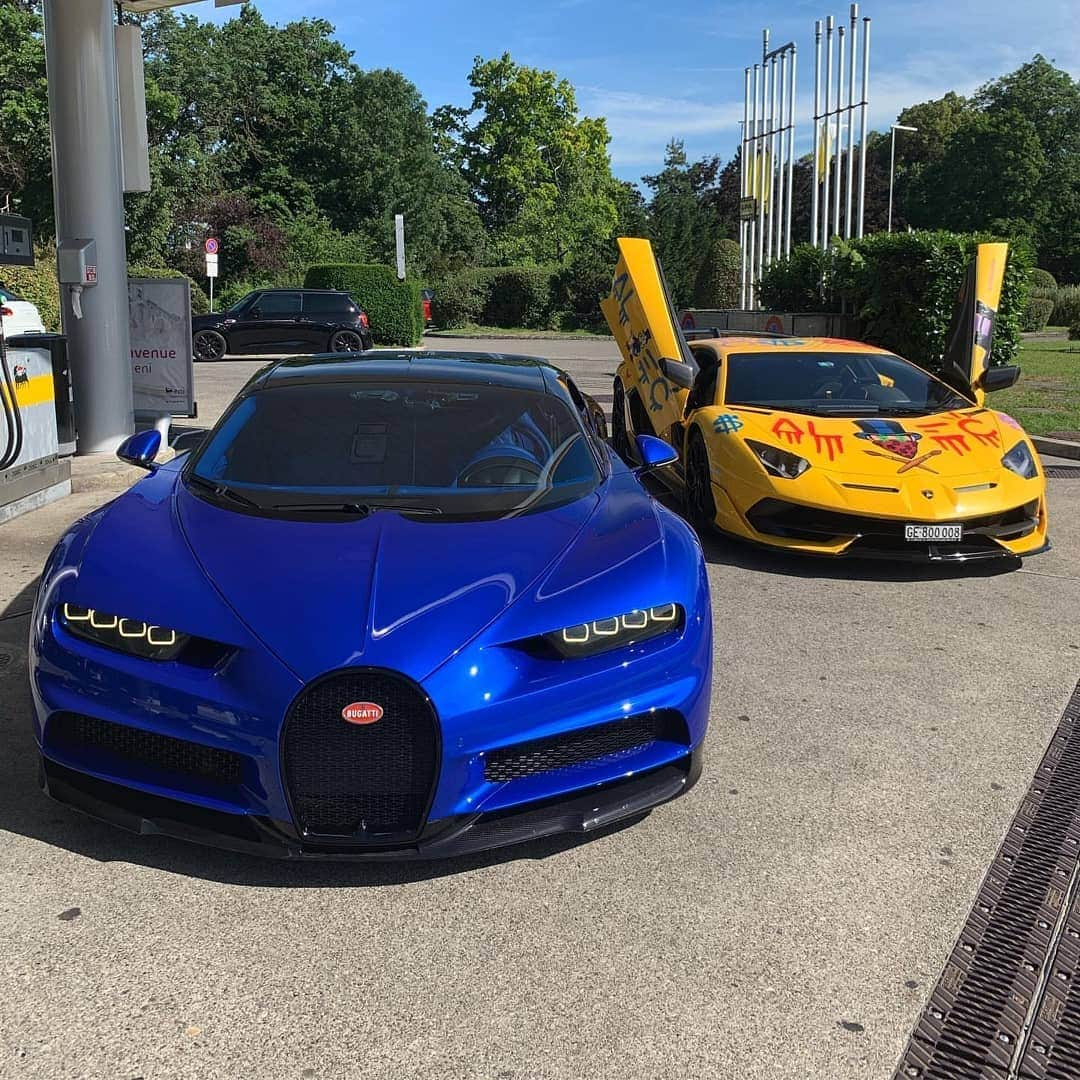 Kik:SoLeimanRTさんのインスタグラム写真 - (Kik:SoLeimanRTInstagram)「@alexandremourreau  Bugatti or Lamborghini ? 🚀 With @abf 🔥 @bugatti #BUGATTI #CHIRON #SPORT #BUGATTICHIRON #BUGATTICHIRONSPORT #CHIRONSPORT @alecmonopoly @lamborghini #Lamborghini #Aventador #SVJ #AventadorSVJ #V12 #GialloOrion 🚀 #Geneva #Switzerland 🇨🇭 #AlecMonopoly #GE800008 @lamborghini_porrentruy #LamborghiniPorrentruy @rdgva #RDGVA」8月15日 18時38分 - carinstagram