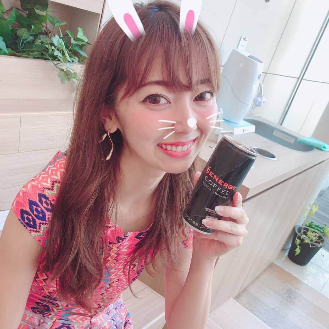 杉山由紀子のインスタグラム：「みくのうざきさんコレクションに💗🤣 * エナジードリンクはもっぱらエクセス派♪ * にしてもみく本当にいつも元気もらうわーありがと😌✨* * * #snow #うざきさん #エナジードリンク #エナジー #エクセス #XS  #砂糖ゼロ #コーヒー」
