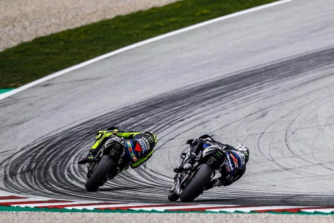 バレンティーノ・ロッシさんのインスタグラム写真 - (バレンティーノ・ロッシInstagram)「Red Bull Ring,Austria MotoGP Race 📸 @gigisoldano @falex79 @jesusrobledo 🎥 by @motogp」8月15日 19時27分 - valeyellow46