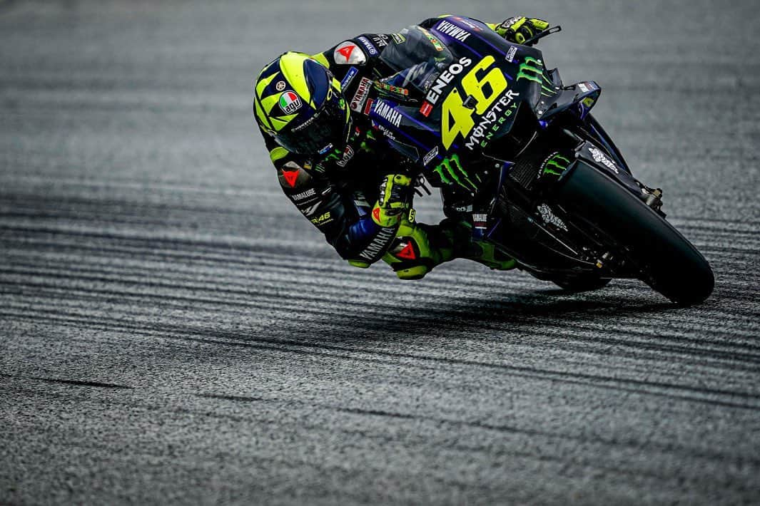 バレンティーノ・ロッシさんのインスタグラム写真 - (バレンティーノ・ロッシInstagram)「Red Bull Ring,Austria MotoGP Race 📸 @gigisoldano @falex79 @jesusrobledo 🎥 by @motogp」8月15日 19時27分 - valeyellow46