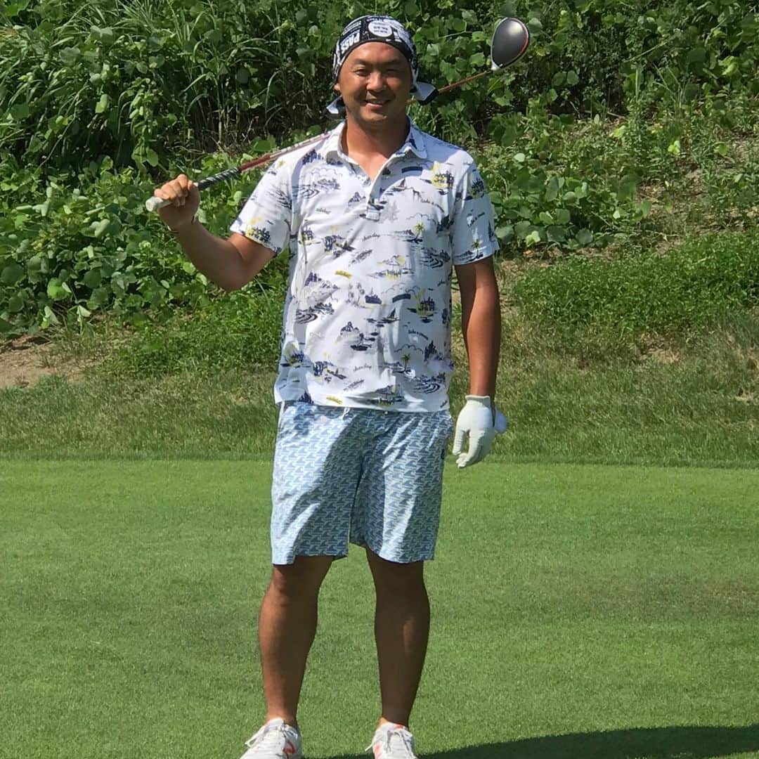 枡田慎太郎さんのインスタグラム写真 - (枡田慎太郎Instagram)「サムライゴルファーです。 上手くなりたいけど練習はしてません。笑 暑かった〜 #仙台#ゴルフ#ダイエット#アラボーイ」8月15日 19時40分 - masushin78
