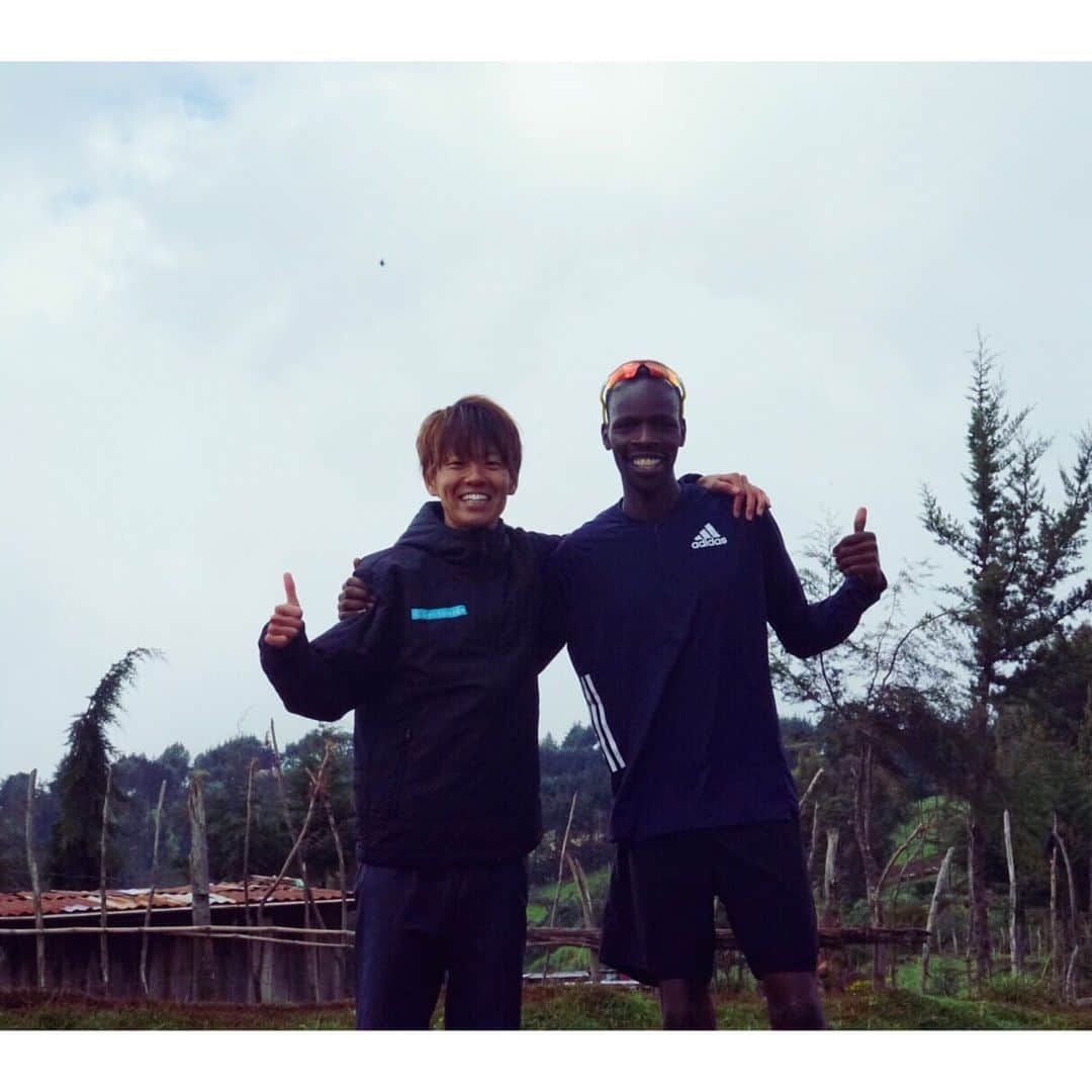 神野大地さんのインスタグラム写真 - (神野大地Instagram)「MGCまであと1ヶ月。 Today's only up hill jog⛰⛰🏃‍♂️🏃‍♂️ 山の神としての力、発揮できた！笑💦 #ケニア合宿 #山の神 #MGC」8月15日 19時37分 - daichi_0913