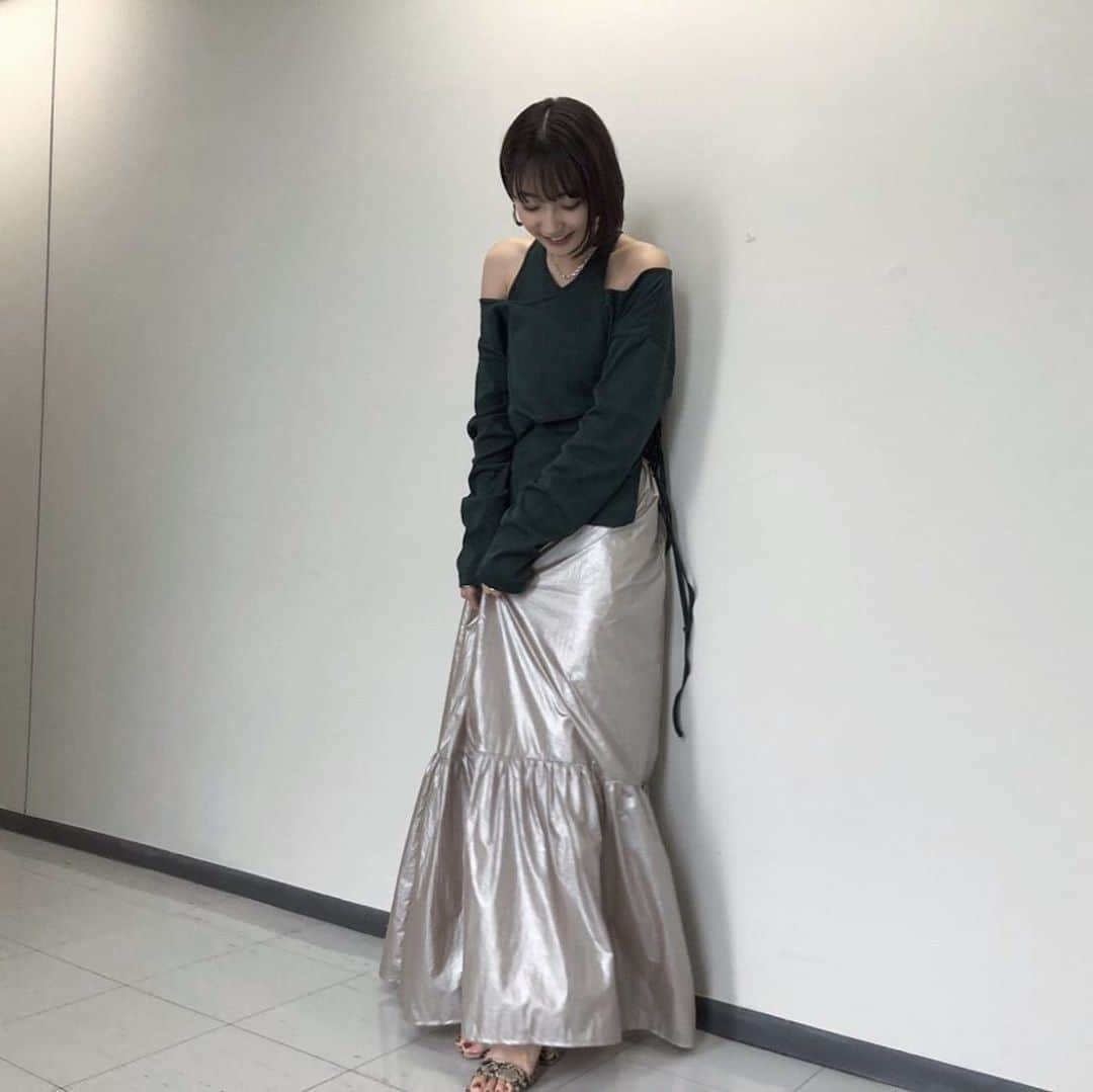 武田玲奈さんのインスタグラム写真 - (武田玲奈Instagram)「秘密のケンミンSHOW 21時から 福島県民 本日出ます☺️ 衣装は @murralofficial ✨」8月15日 19時49分 - rena_takeda