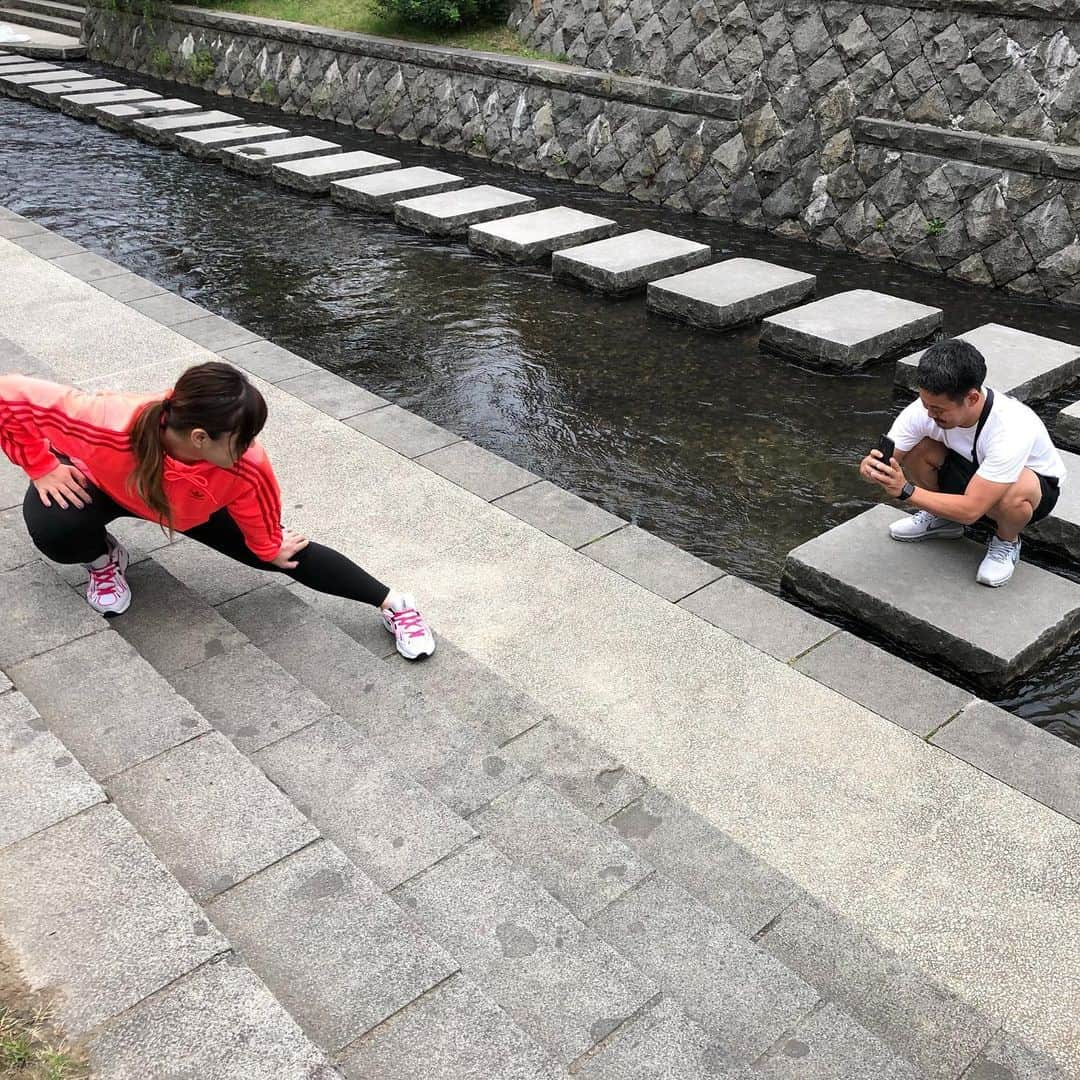 植草歩さんのインスタグラム写真 - (植草歩Instagram)「札幌で脱サンダル👟💗 #キモ撮り  #adidas  #スニーカー」8月15日 19時50分 - ayayumin0725