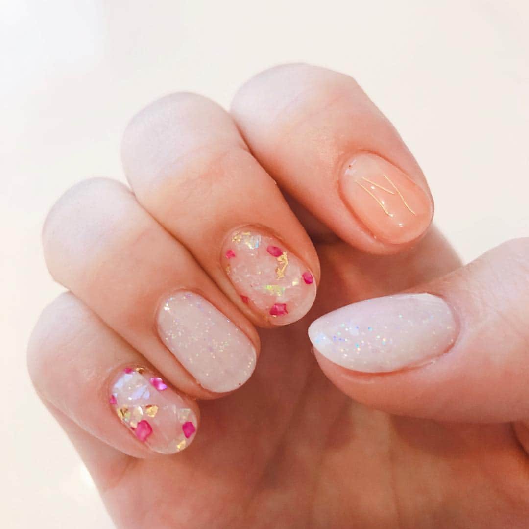 足立梨花さんのインスタグラム写真 足立梨花instagram 久々にネイルした まさよさんネイル ネイル Nail 8月15日 時17分 Adacchee