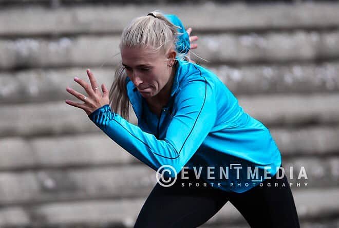 イダ・カーストフさんのインスタグラム写真 - (イダ・カーストフInstagram)「Back to Belgium this week where the 200m is waiting 🇧🇪 • • #flanderscup #belgium #athlete #sprint #athletics #running #athletelife #runningagain #danish #girl #nike #danishgirl #training #comingbackstronger #trusttheprocess #athletisme #recovery #backonttack」8月15日 20時50分 - idakkarstoft