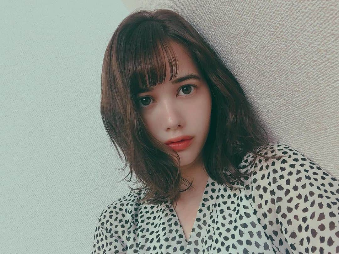 真間玲奈さんのインスタグラム写真 - (真間玲奈Instagram)「湿度すごくて髪の毛維持できない🥺」8月15日 21時02分 - remachan